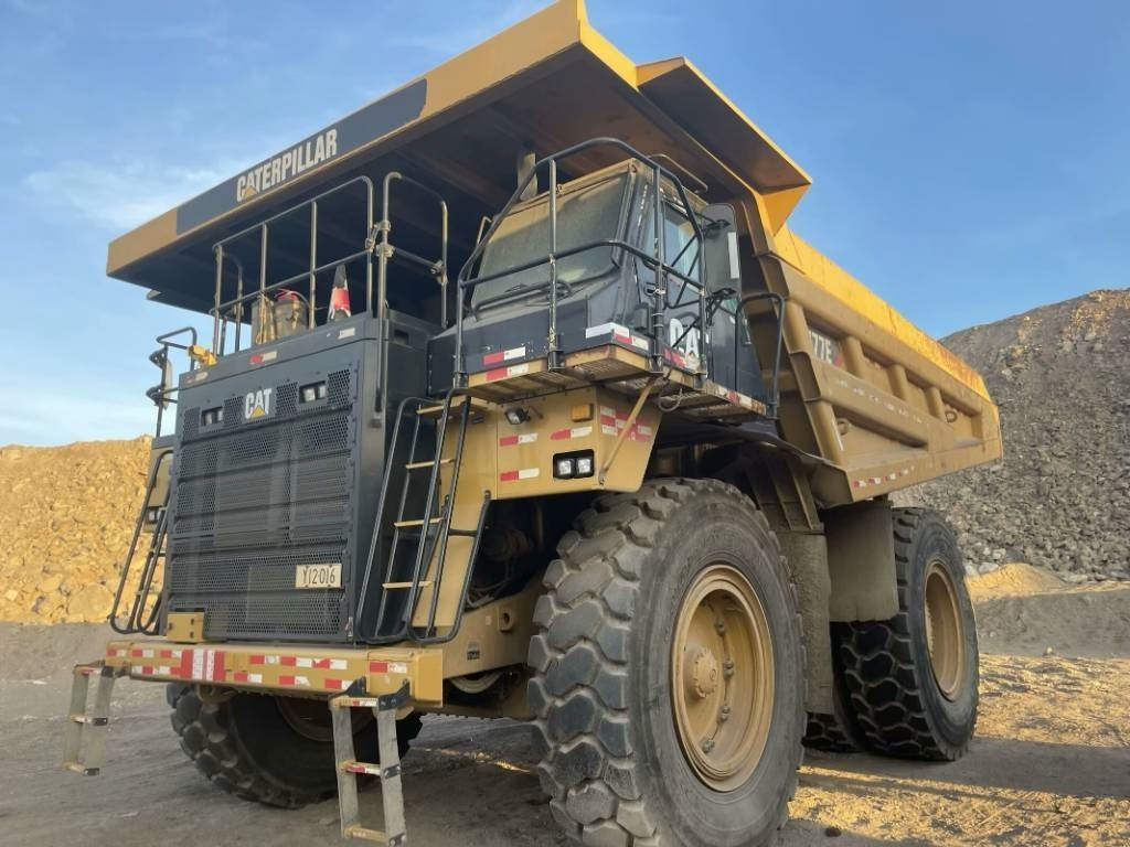 CAT 777e - Pevný dempr: obrázek 1 CAT 777e - Pevný dempr: obrázek 1