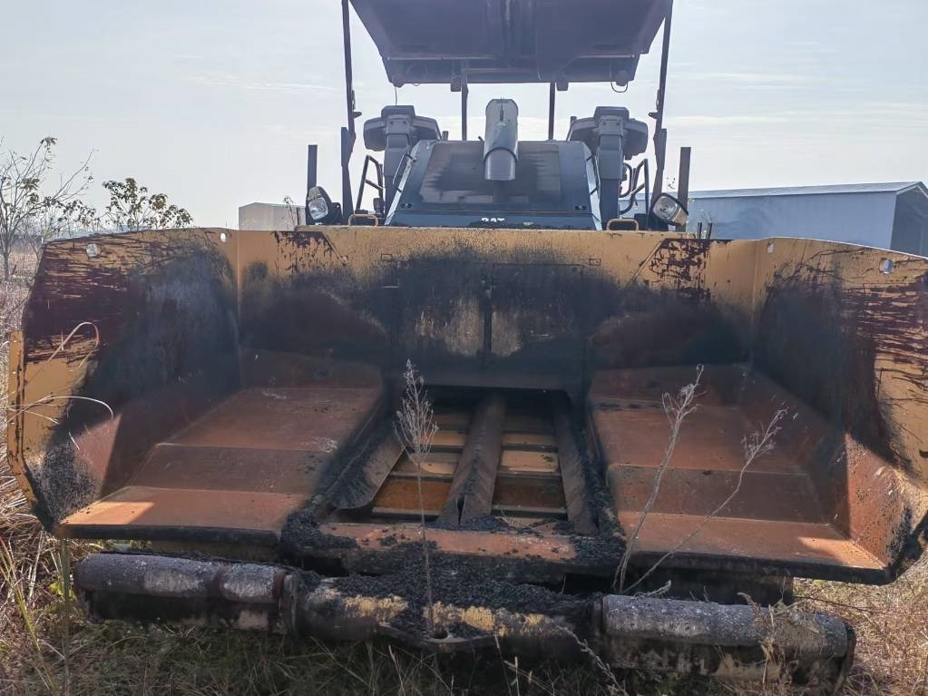 CATERPILLAR AP655F - Finišér: obrázek 2 CATERPILLAR AP655F - Finišér: obrázek 2