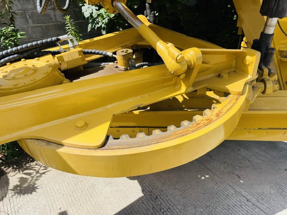 Grejdr Caterpillar 140H Motor Grader: obrázek 11