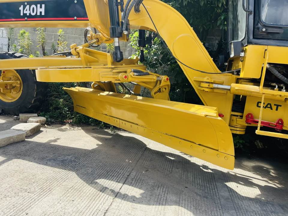 Grejdr Caterpillar 140H Motor Grader: obrázek 12
