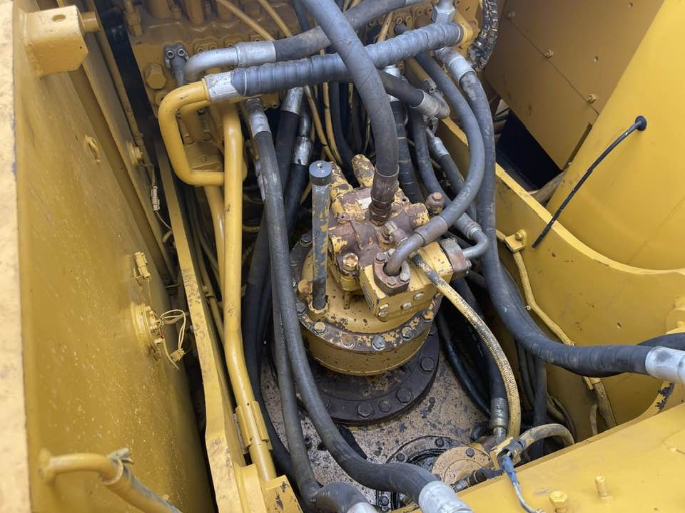 Caterpillar 320CL - Rýpadlo: obrázek 5 Caterpillar 320CL - Rýpadlo: obrázek 5