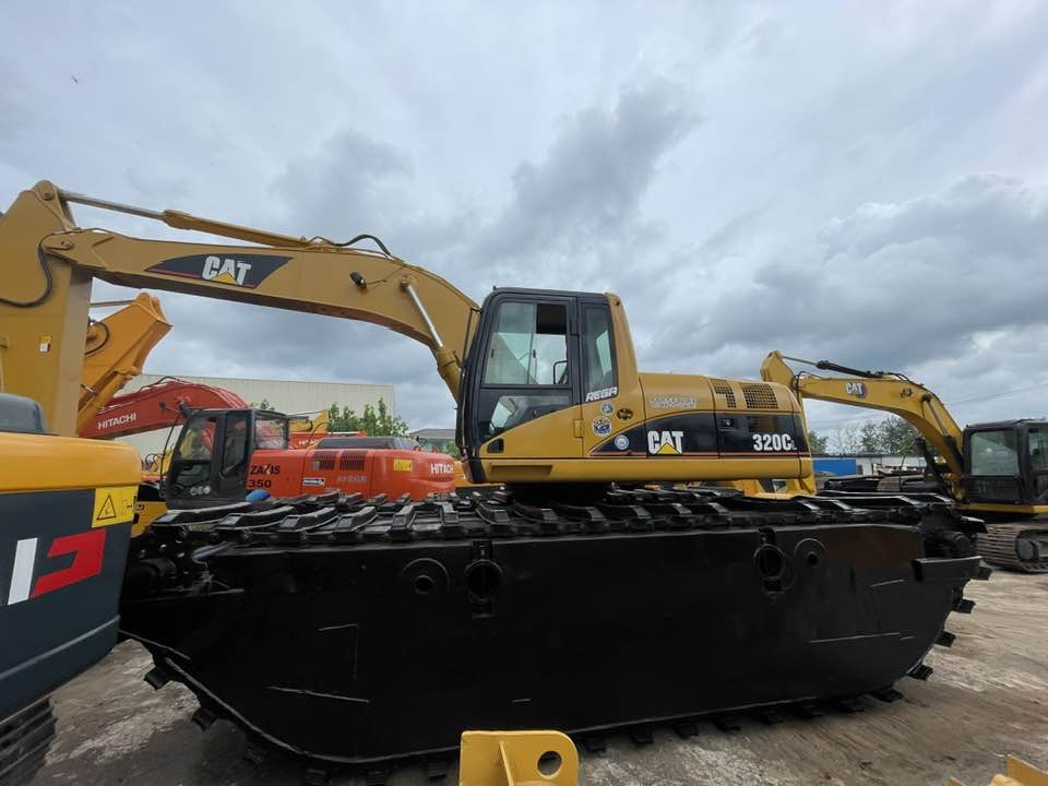 Caterpillar 320CL - Rýpadlo: obrázek 1 Caterpillar 320CL - Rýpadlo: obrázek 1