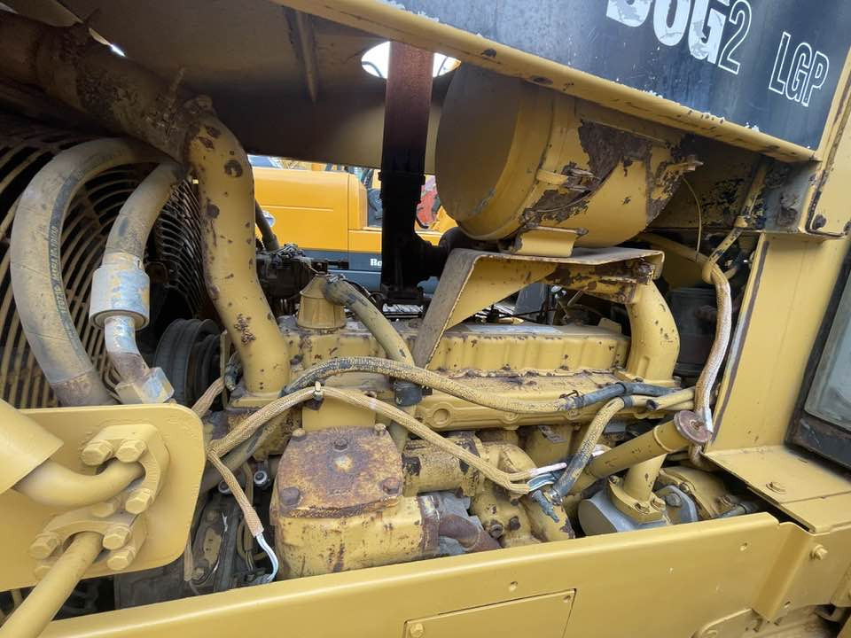 Caterpillar D6G2 LGP - Buldozer: obrázek 5 Caterpillar D6G2 LGP - Buldozer: obrázek 5