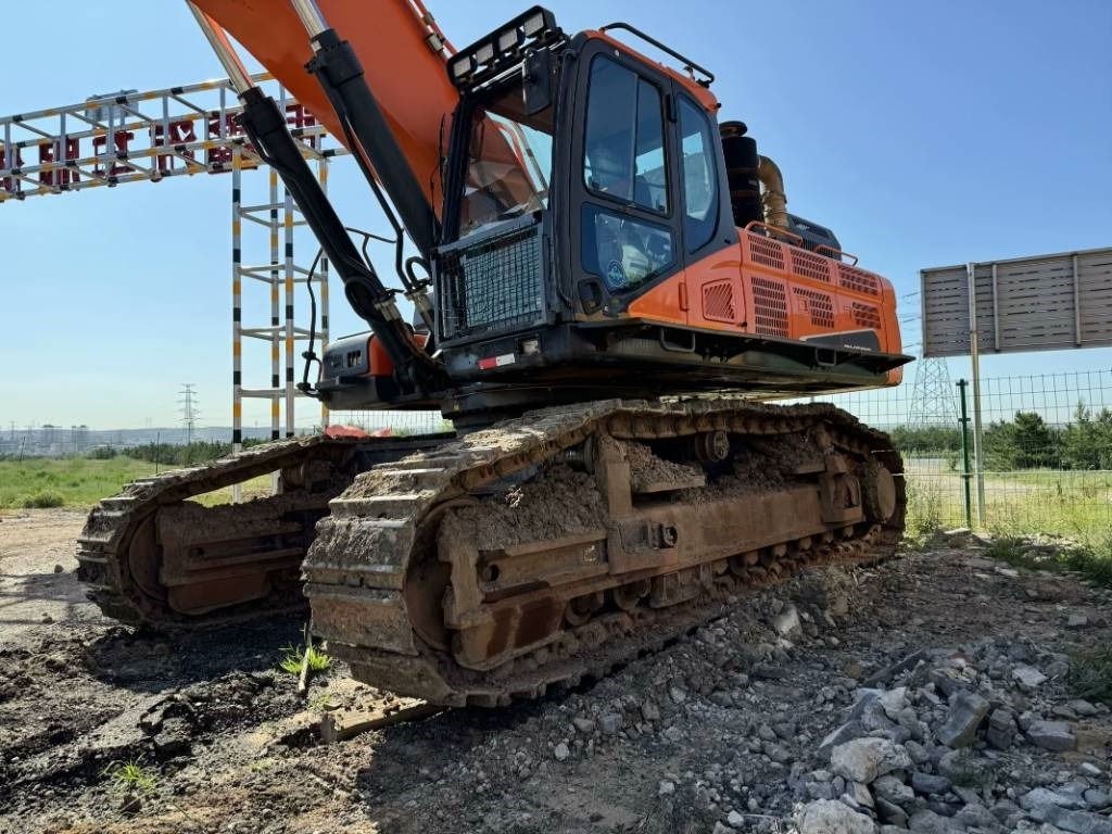 Doosan 520LC-9C - Pásové rýpadlo: obrázek 2 Doosan 520LC-9C - Pásové rýpadlo: obrázek 2