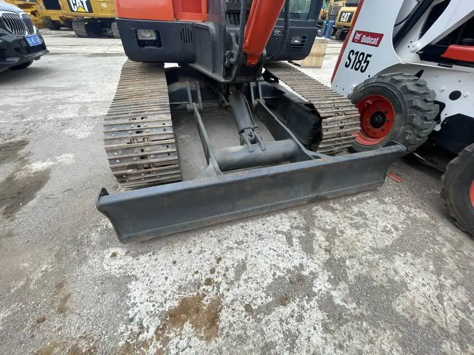 Doosan DH60-7 - Mini rýpadlo: obrázek 4 Doosan DH60-7 - Mini rýpadlo: obrázek 4