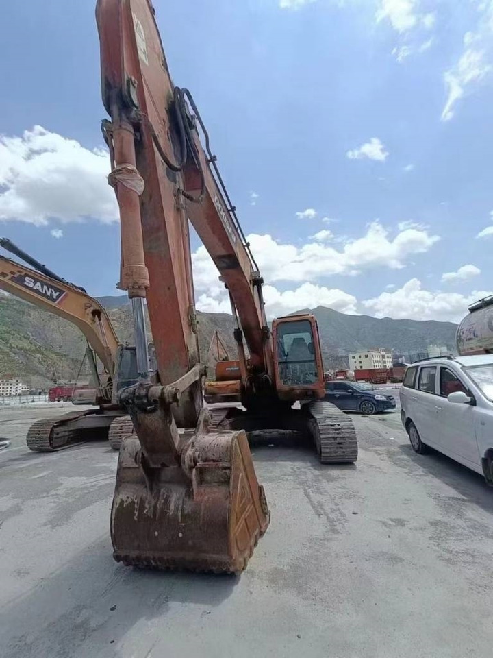Doosan DX 225 DH225LC-9 - Pásové rýpadlo: obrázek 1 Doosan DX 225 DH225LC-9 - Pásové rýpadlo: obrázek 1