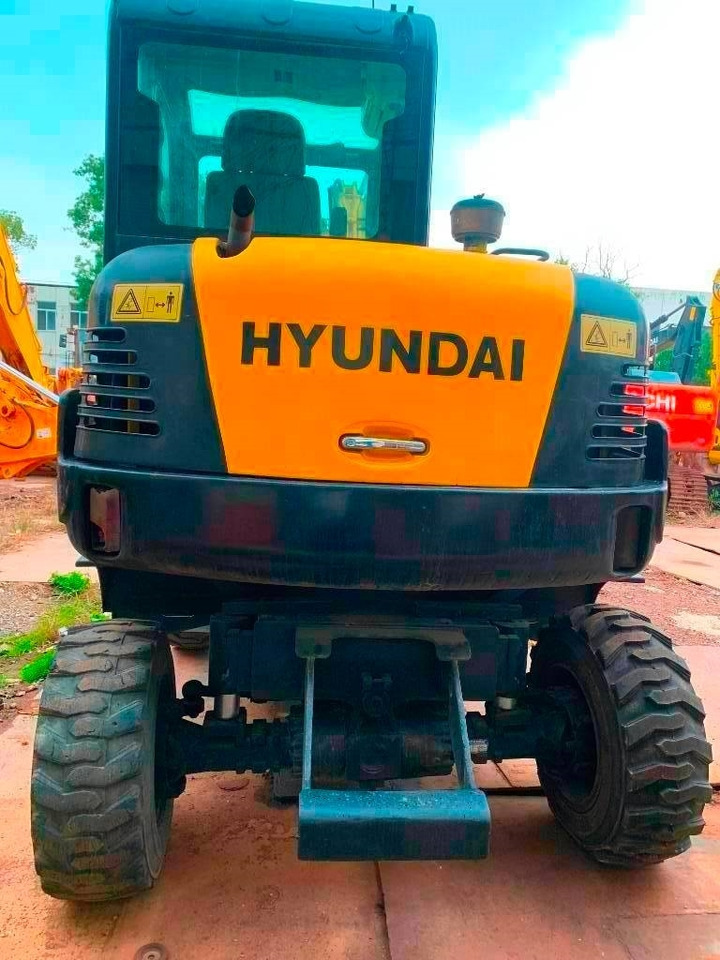 Hyundai Robex 60 W-7 - Kolesové rýpadlo: obrázek 5 Hyundai Robex 60 W-7 - Kolesové rýpadlo: obrázek 5