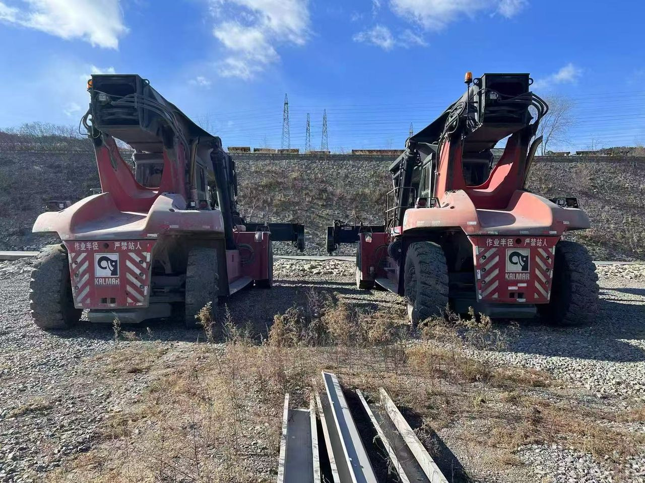 KALMAR DRT450 - Reach stacker: obrázek 3 KALMAR DRT450 - Reach stacker: obrázek 3