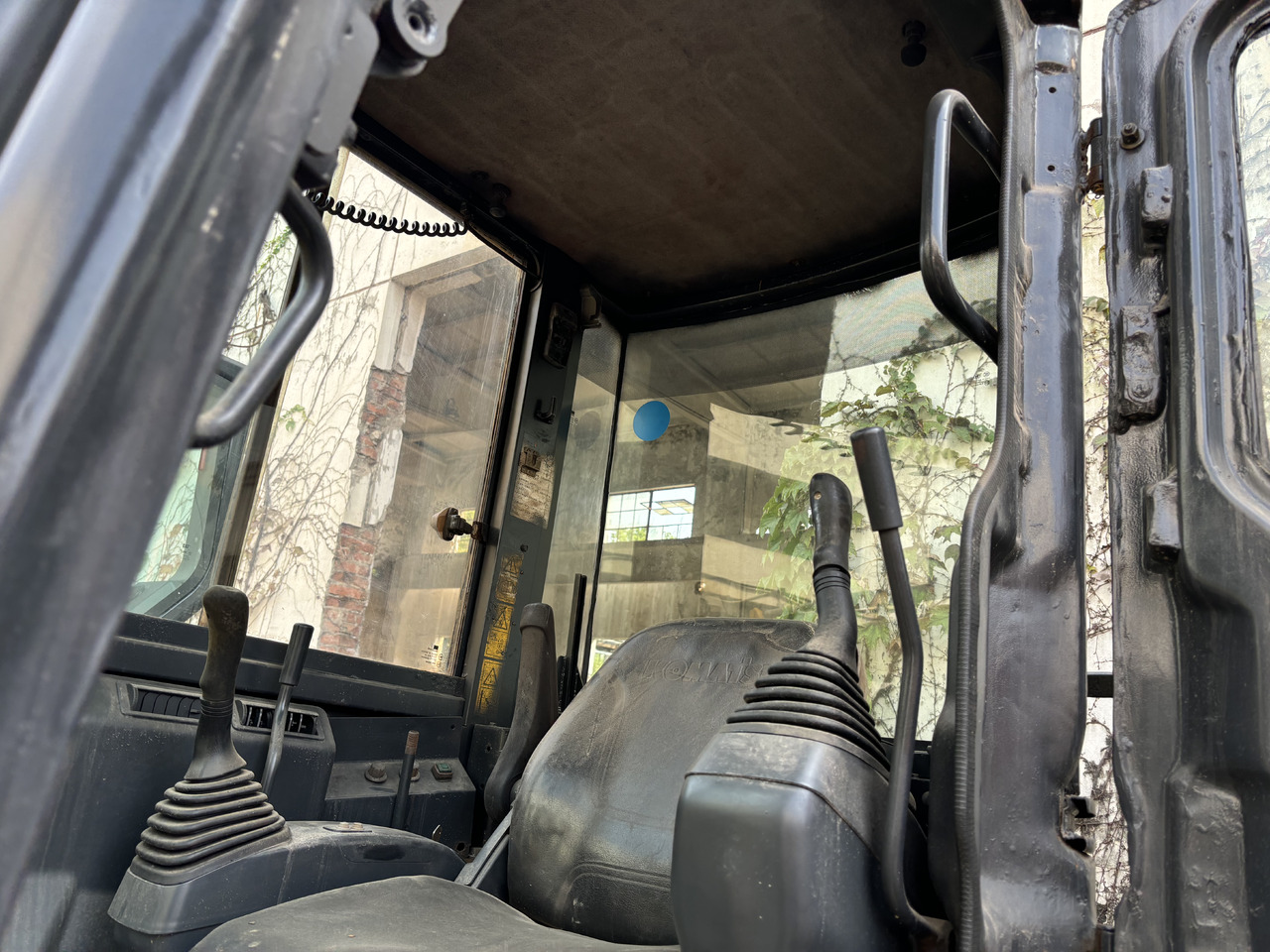 Mini rýpadlo KOMATSU PC35MR: obrázek 11