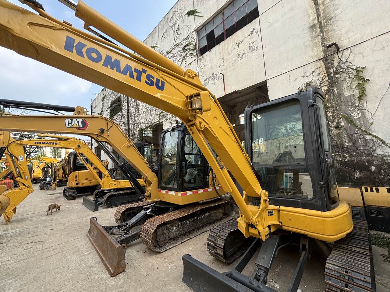 KOMATSU PC35MR - Mini rýpadlo: obrázek 3 KOMATSU PC35MR - Mini rýpadlo: obrázek 3