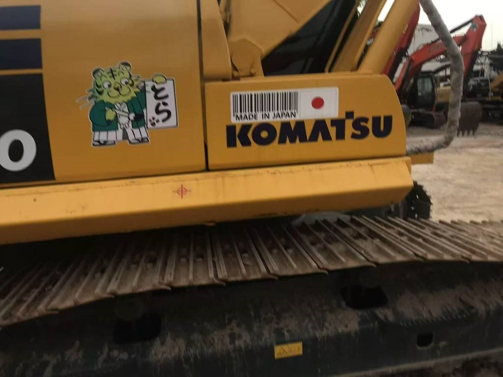 Komatsu PC 200-8 - Pásové rýpadlo: obrázek 4 Komatsu PC 200-8 - Pásové rýpadlo: obrázek 4