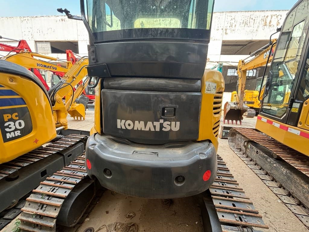 Komatsu PC35MR - Mini rýpadlo: obrázek 4 Komatsu PC35MR - Mini rýpadlo: obrázek 4