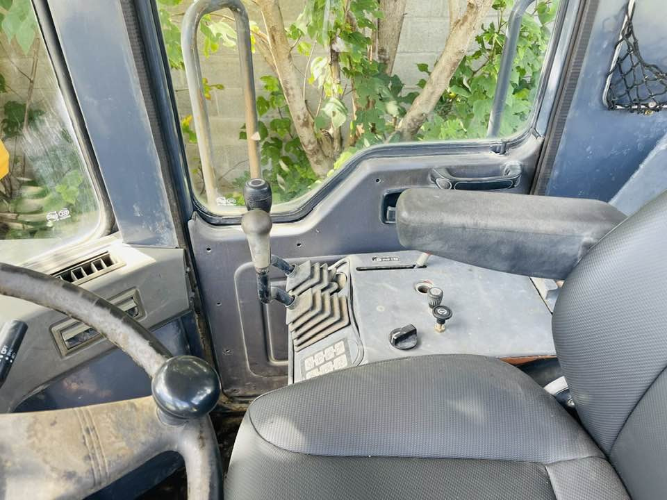 Komatsu WA380-8 - Kolový nakladač: obrázek 1 Komatsu WA380-8 - Kolový nakladač: obrázek 1