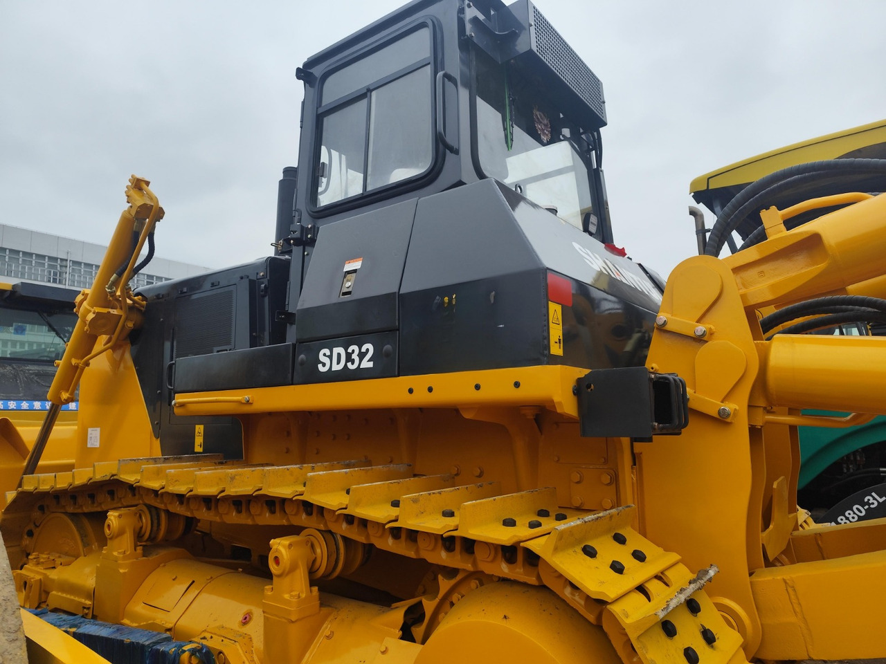 SHANTUI SD32 - Buldozer: obrázek 2 SHANTUI SD32 - Buldozer: obrázek 2