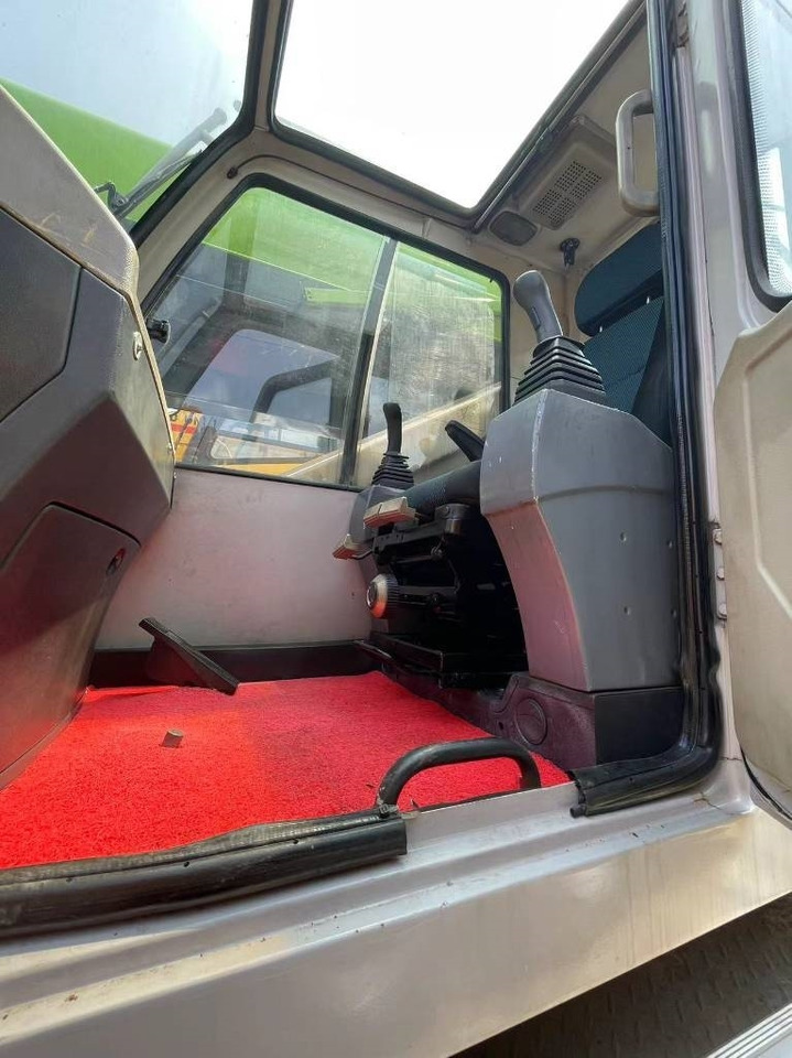 Univerzální autojeřáb Zoomlion ZCT251V: obrázek 8