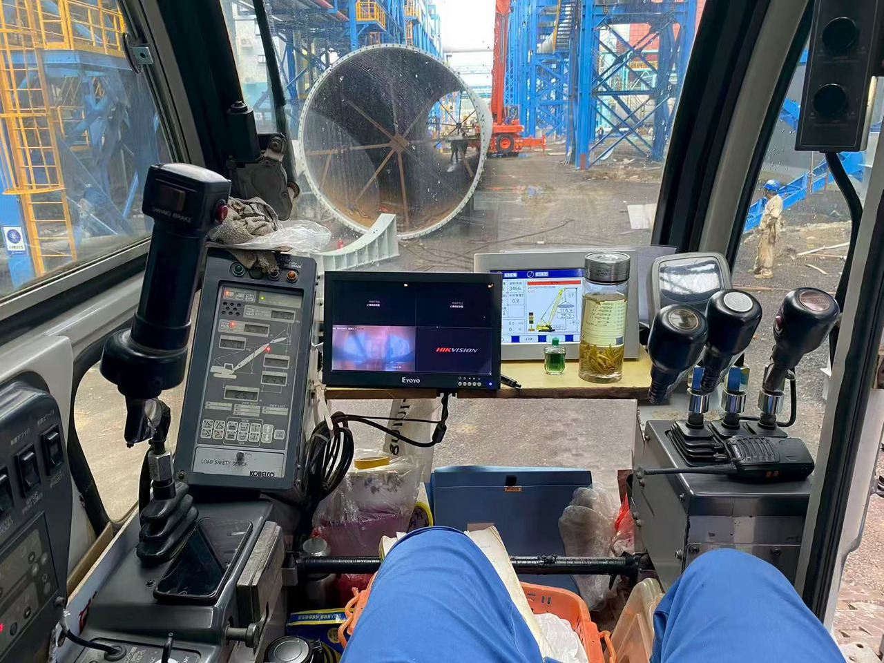 Kobelco 7200 - Pásový jeřáb: obrázek 2 Kobelco 7200 - Pásový jeřáb: obrázek 2