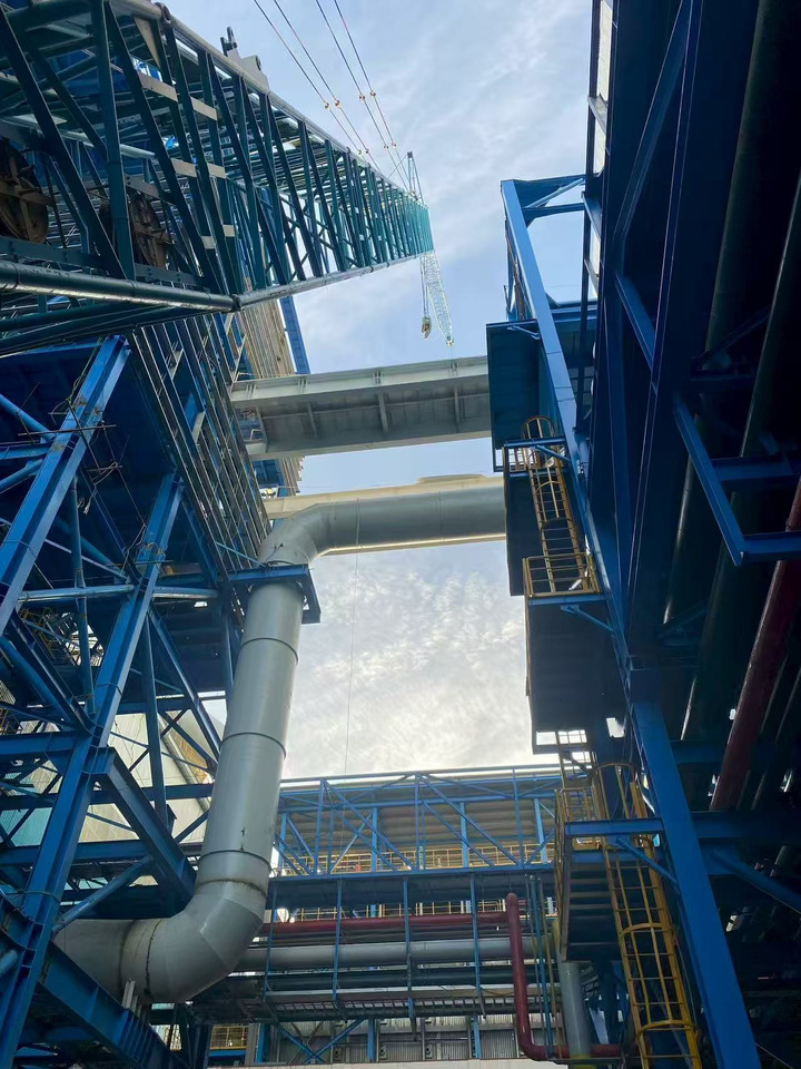 Kobelco 7200 - Pásový jeřáb: obrázek 4 Kobelco 7200 - Pásový jeřáb: obrázek 4