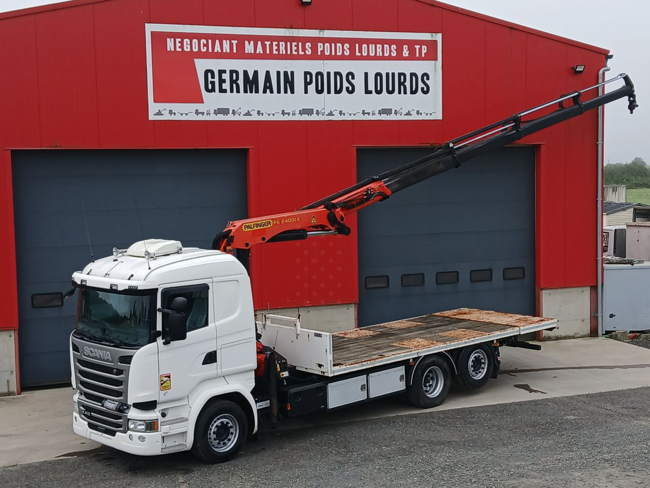 SCANIA 410 6x2 Standard platform Truck - Nákladní automobil valníkový/ Plošinový, Auto s hydraulickou rukou: obrázek 1 SCANIA 410 6x2 Standard platform Truck - Nákladní automobil valníkový/ Plošinový, Auto s hydraulickou rukou: obrázek 1