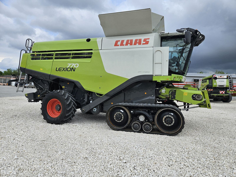 Claas Lexion 770 TT - Sklízecí mlátička: obrázek 2 Claas Lexion 770 TT - Sklízecí mlátička: obrázek 2
