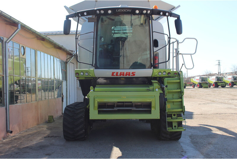 Claas Lexion 770 TT - Sklízecí mlátička: obrázek 2 Claas Lexion 770 TT - Sklízecí mlátička: obrázek 2
