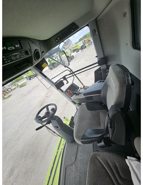 Claas Lexion 780 TT - Sklízecí mlátička: obrázek 5 Claas Lexion 780 TT - Sklízecí mlátička: obrázek 5