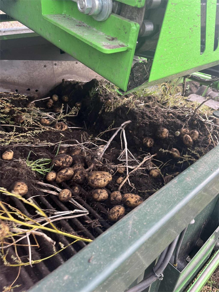 AVR 9200 CR - Bramborový kombajn: obrázek 3 AVR 9200 CR - Bramborový kombajn: obrázek 3