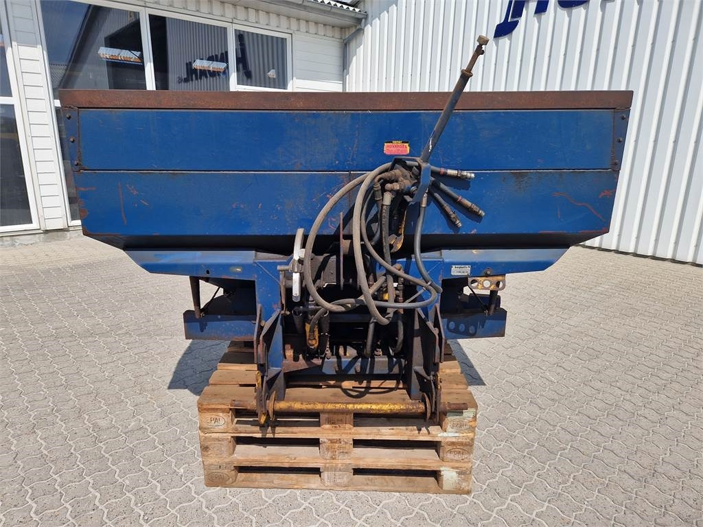 Bogballe C II HYDRAULISK - Rozmetadlo hnoje: obrázek 3 Bogballe C II HYDRAULISK - Rozmetadlo hnoje: obrázek 3