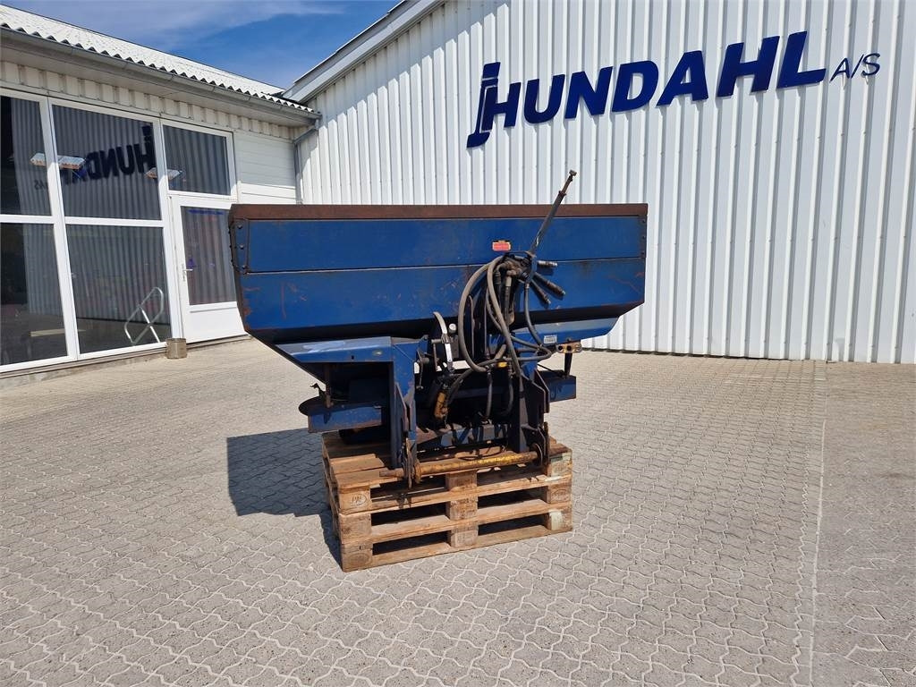 Bogballe C II HYDRAULISK - Rozmetadlo hnoje: obrázek 1 Bogballe C II HYDRAULISK - Rozmetadlo hnoje: obrázek 1