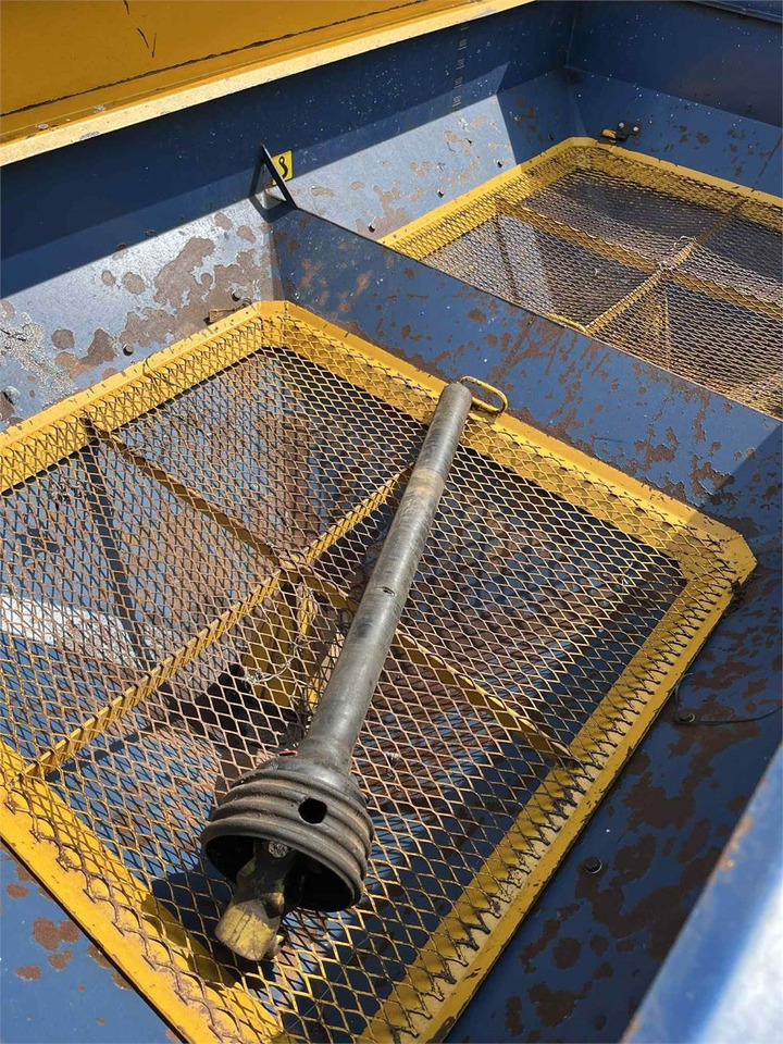 Stroj pro hnojení Bogballe E1500: obrázek 7 Stroj pro hnojení Bogballe E1500: obrázek 7