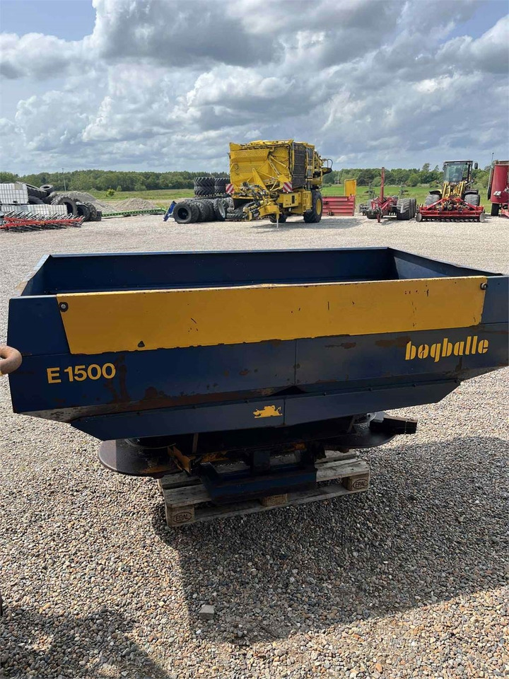 Bogballe E1500 - Stroj pro hnojení: obrázek 3 Bogballe E1500 - Stroj pro hnojení: obrázek 3