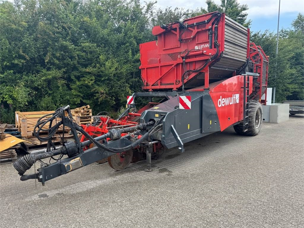 Dewulf R2060 - Bramborový kombajn: obrázek 2 Dewulf R2060 - Bramborový kombajn: obrázek 2