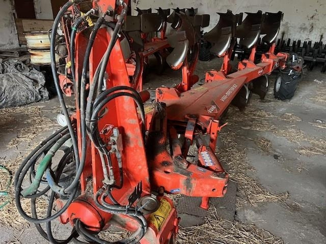 Kuhn VARI-MASTER 152 4+1 - Pluh: obrázek 1 Kuhn VARI-MASTER 152 4+1 - Pluh: obrázek 1
