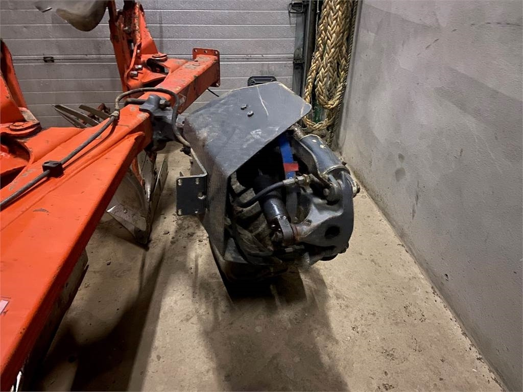 Kuhn VM120T 4 FURET - Pluh: obrázek 2 Kuhn VM120T 4 FURET - Pluh: obrázek 2