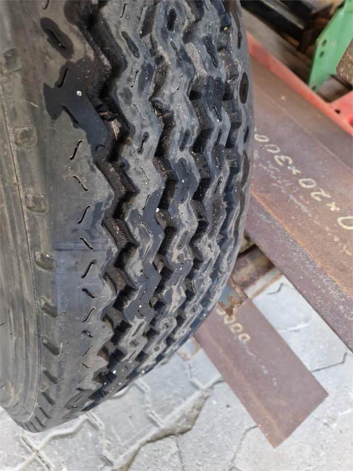 Ling Long 245/70R17,5 - Pneumatiky pro Zemědělská technika: obrázek 2 Ling Long 245/70R17,5 - Pneumatiky pro Zemědělská technika: obrázek 2