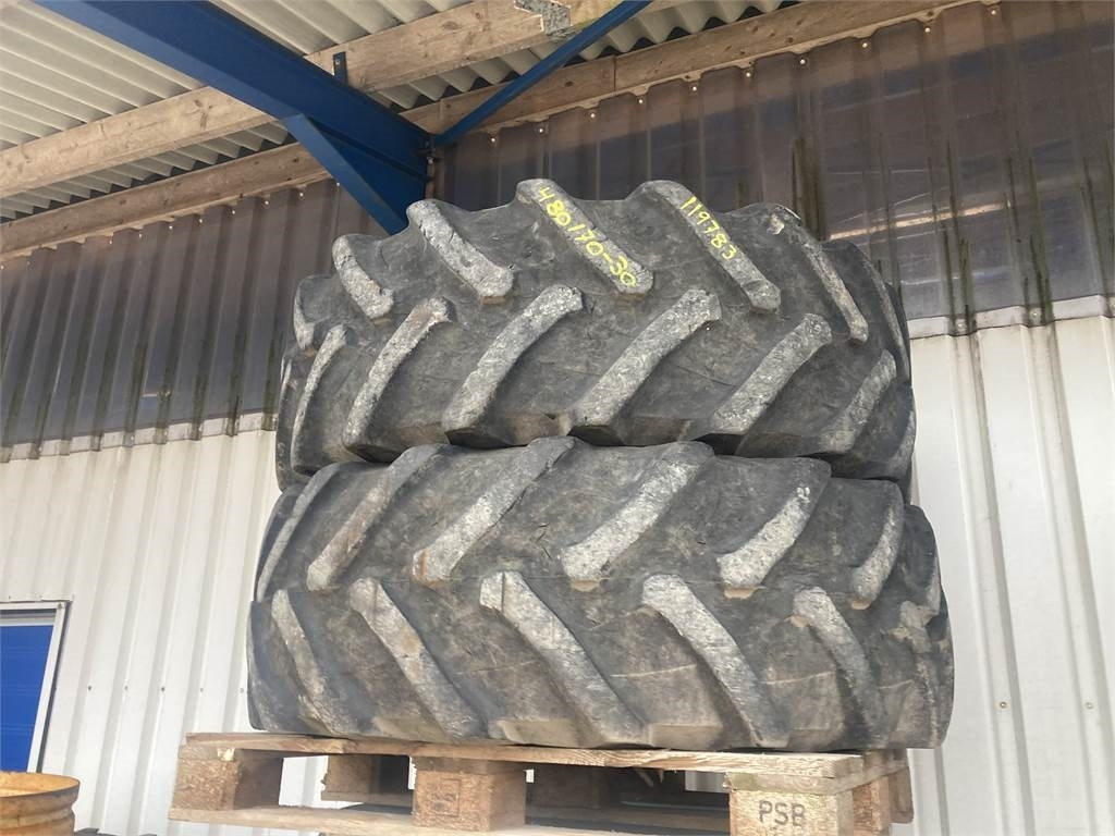 Pirelli 480/70X30 - Pneumatiky: obrázek 1 Pirelli 480/70X30 - Pneumatiky: obrázek 1