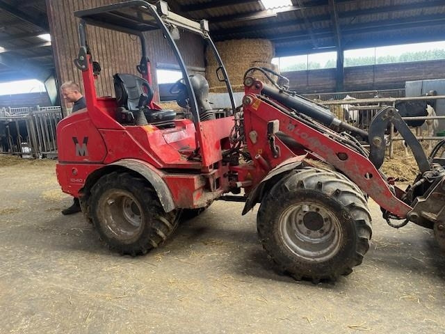 VM Loader 1040 XL - Kloubový nakladač: obrázek 1 VM Loader 1040 XL - Kloubový nakladač: obrázek 1