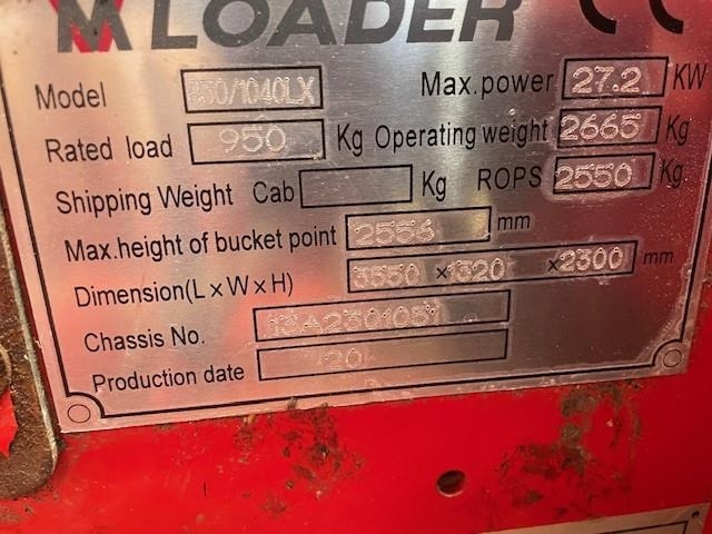 VM Loader 1040 XL - Kloubový nakladač: obrázek 2 VM Loader 1040 XL - Kloubový nakladač: obrázek 2