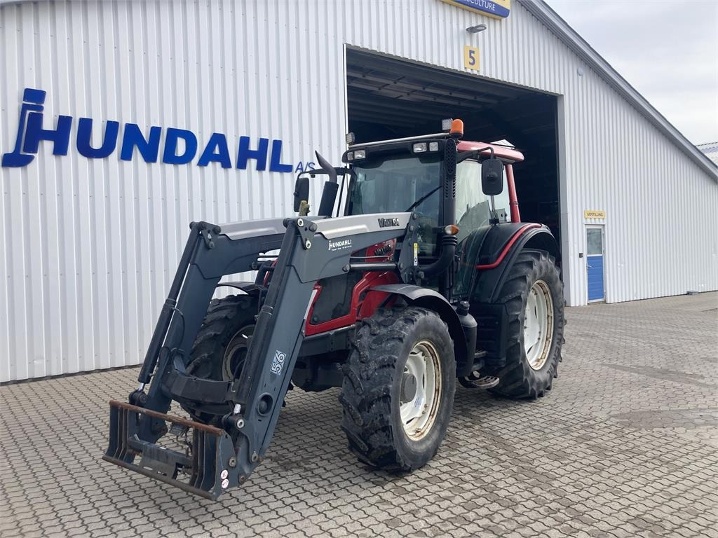 Valtra N123 MED FRONTLÆSSER - Traktor: obrázek 3 Valtra N123 MED FRONTLÆSSER - Traktor: obrázek 3
