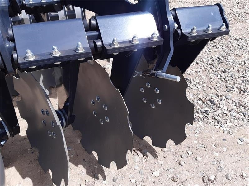 Agro - TOM 3 meters - Talířové brány: obrázek 3 Agro - TOM 3 meters - Talířové brány: obrázek 3