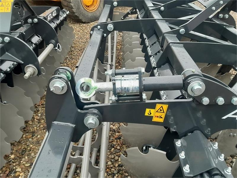 Agro - TOM 4 METERS - Talířové brány: obrázek 5 Agro - TOM 4 METERS - Talířové brány: obrázek 5