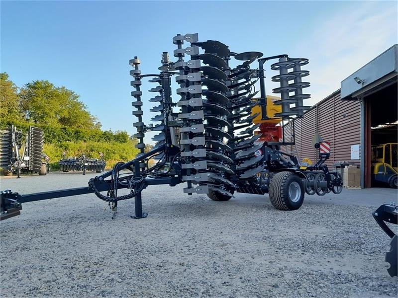 Agro-Tom 6 Meter discharve HD model med frø uds - Talířové brány: obrázek 2 Agro-Tom 6 Meter discharve HD model med frø uds - Talířové brány: obrázek 2