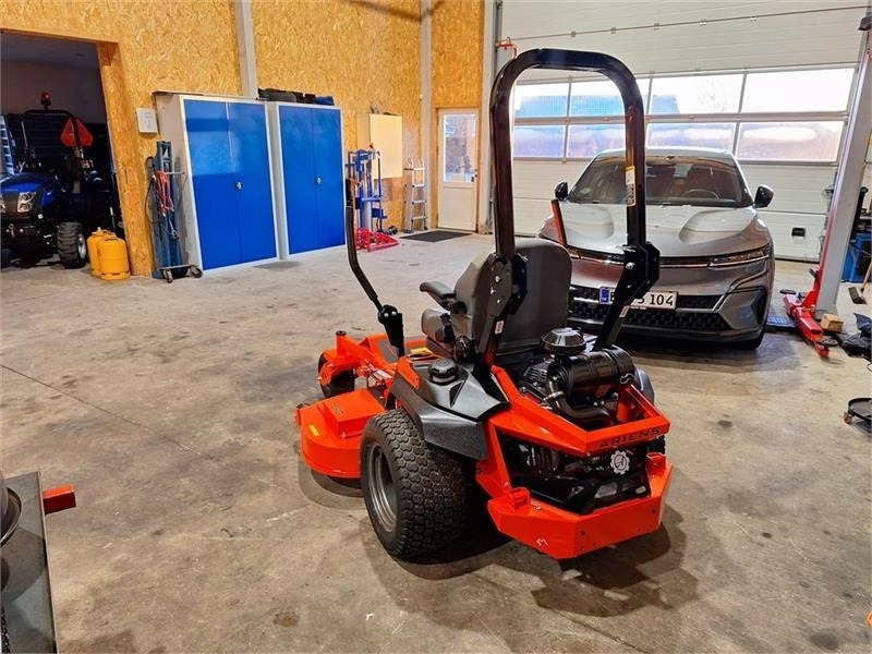 Ariens Zenith 60" SD - Sekačka na trávu: obrázek 3 Ariens Zenith 60" SD - Sekačka na trávu: obrázek 3