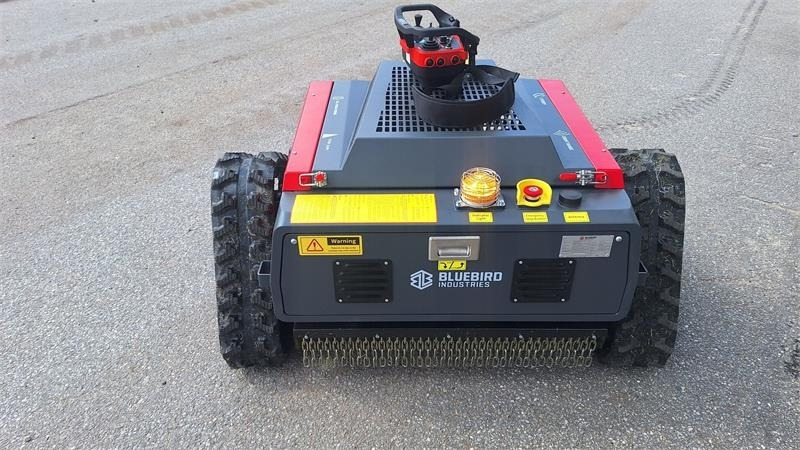 Blue Bird Fm24-70 Fabriks ny - Sekačka na trávu: obrázek 4 Blue Bird Fm24-70 Fabriks ny - Sekačka na trávu: obrázek 4