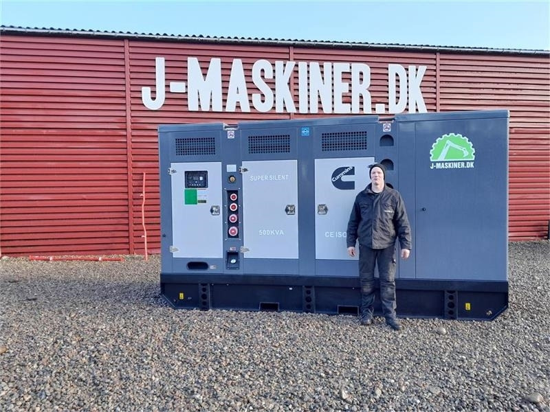 Cummins 500KWA - Elektrický generátor: obrázek 1 Cummins 500KWA - Elektrický generátor: obrázek 1