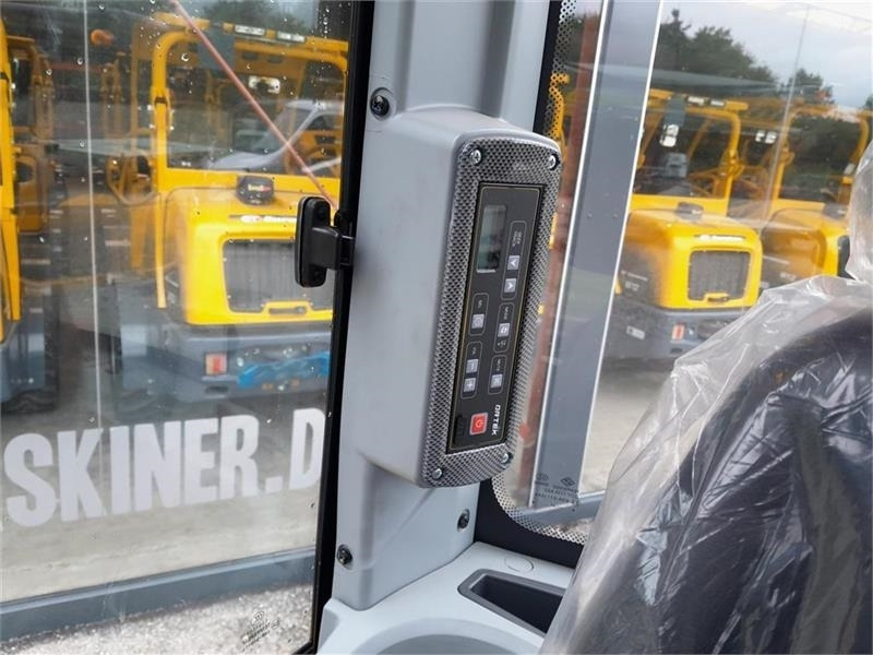 Mini rýpadlo Eurotrac HE26-ER FABRIKSNY KAMPAGNE PRIS: obrázek 8