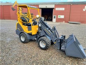 Eurotrac W11 - Kloubový nakladač: obrázek 1 Eurotrac W11 - Kloubový nakladač: obrázek 1