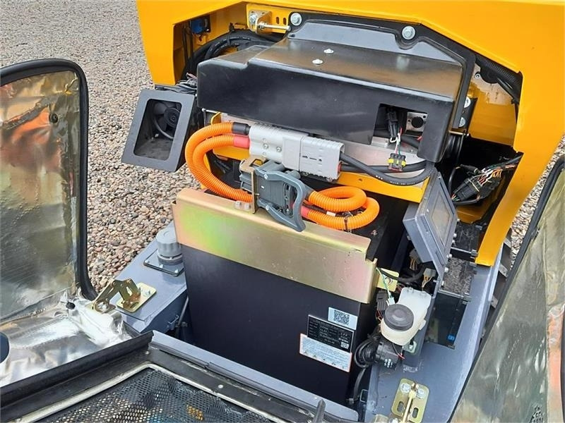 Eurotrac W11 ELEKTRISK - Kloubový nakladač: obrázek 4 Eurotrac W11 ELEKTRISK - Kloubový nakladač: obrázek 4