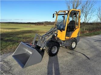 Eurotrac W11 Lav tårn og førerhus - Kloubový nakladač: obrázek 1 Eurotrac W11 Lav tårn og førerhus - Kloubový nakladač: obrázek 1
