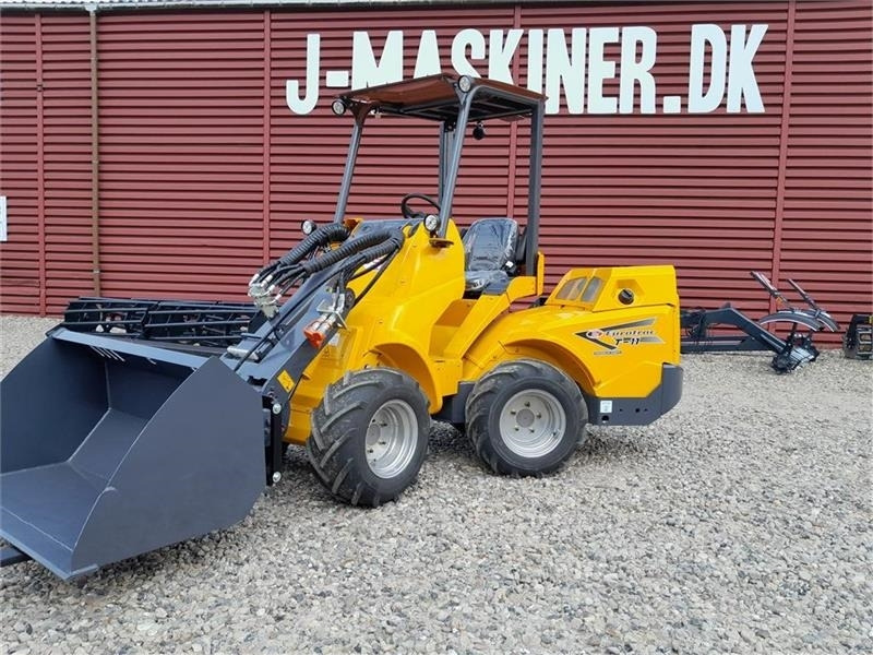 Eurotrac W11 Teleskoparm - Kloubový nakladač: obrázek 3 Eurotrac W11 Teleskoparm - Kloubový nakladač: obrázek 3