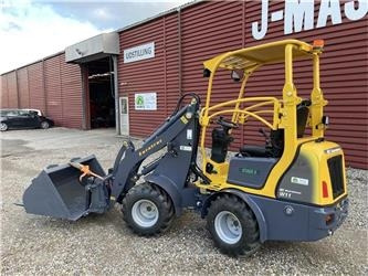 Eurotrac W11 med lang arm, skovl og gafler - Kloubový nakladač: obrázek 1 Eurotrac W11 med lang arm, skovl og gafler - Kloubový nakladač: obrázek 1